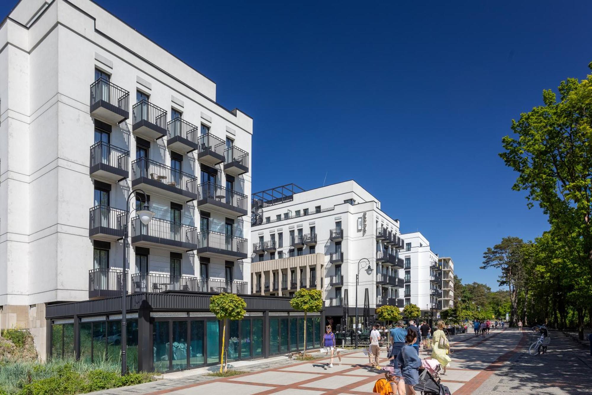 Ambria Apartments Promenada ชวีโนวิชแจ ภายนอก รูปภาพ