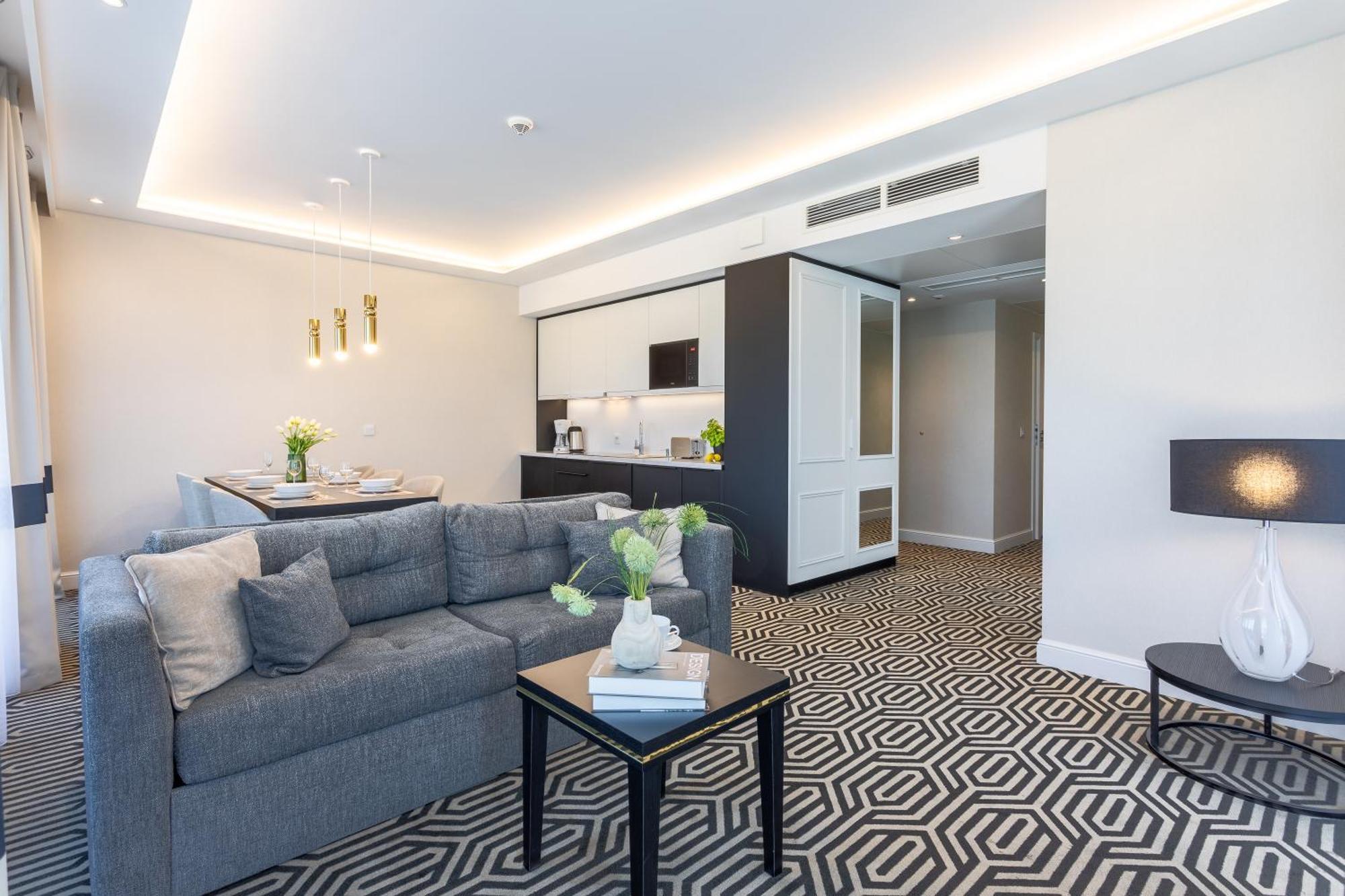 Ambria Apartments Promenada ชวีโนวิชแจ ภายนอก รูปภาพ