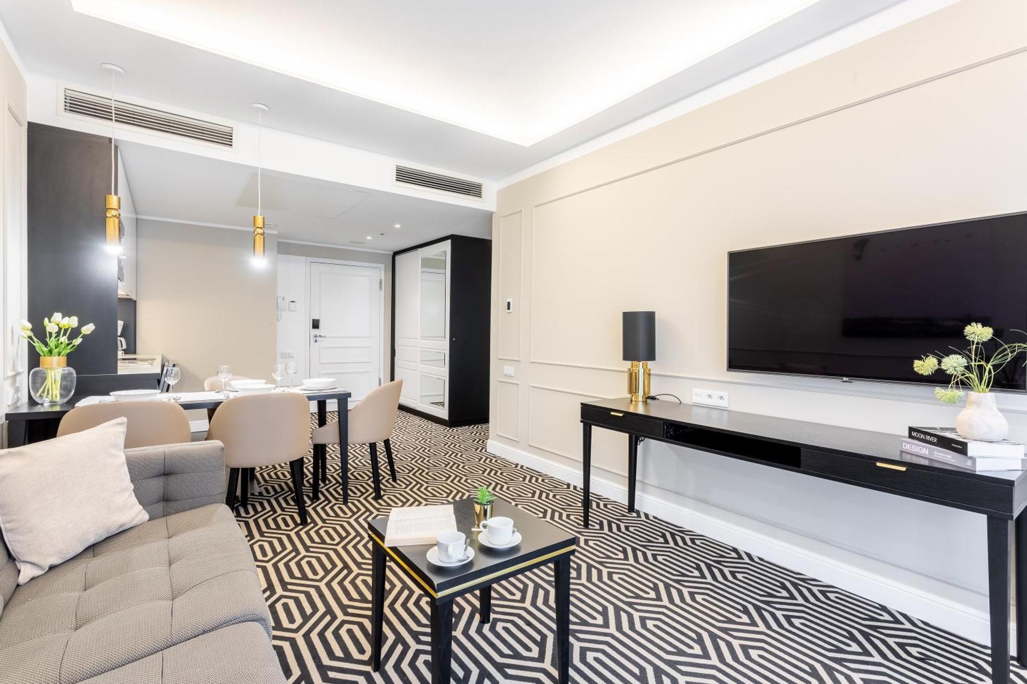 Ambria Apartments Promenada ชวีโนวิชแจ ภายนอก รูปภาพ