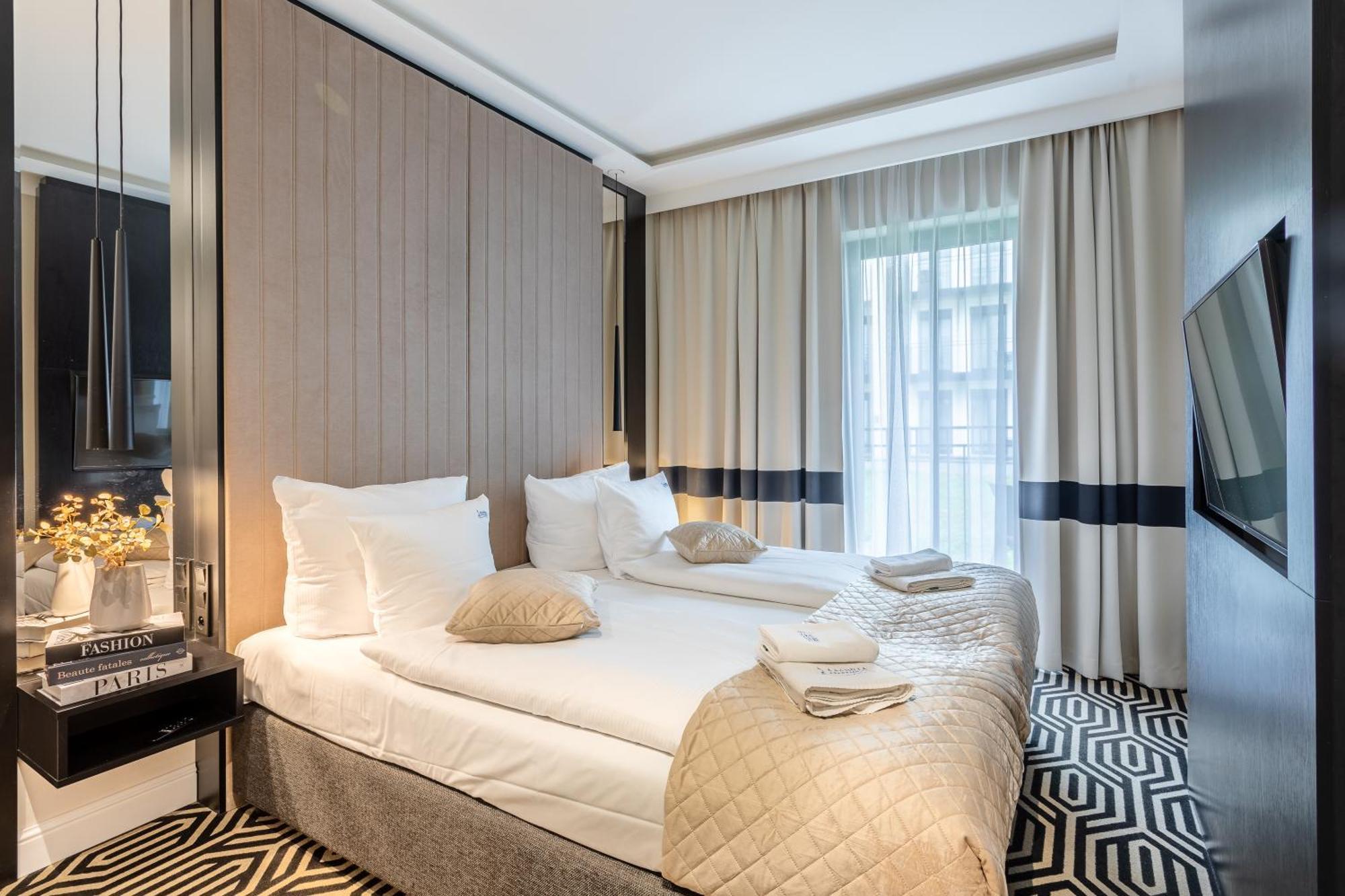 Ambria Apartments Promenada ชวีโนวิชแจ ภายนอก รูปภาพ