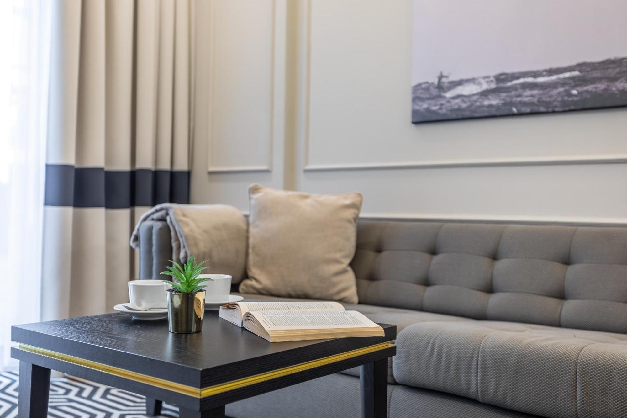 Ambria Apartments Promenada ชวีโนวิชแจ ภายนอก รูปภาพ