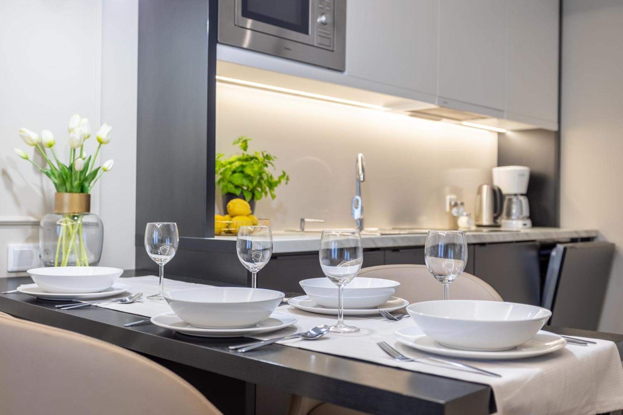 Ambria Apartments Promenada ชวีโนวิชแจ ภายนอก รูปภาพ